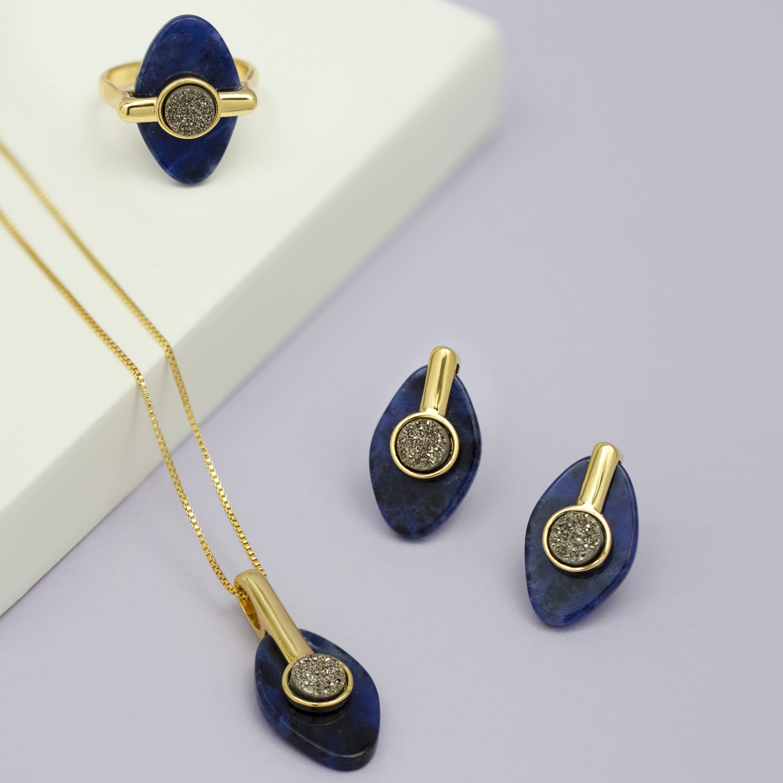 Anel Banhado a Ouro - Image 8